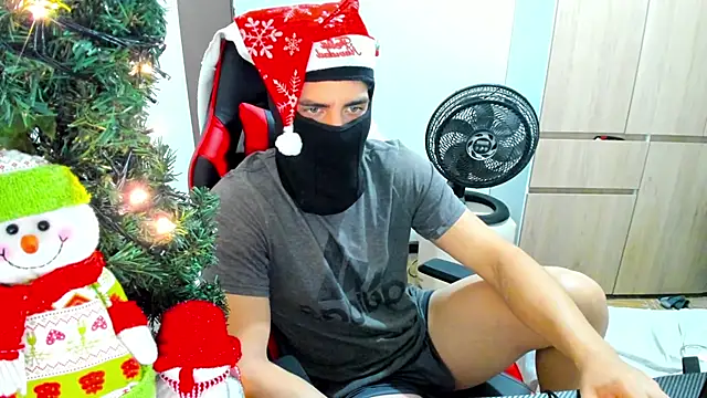 Calihotcaliente277 online show from 12/30/24, 07:21