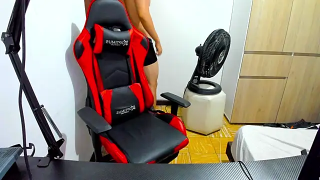 Calihotcaliente277 online show from 01/30/25, 10:19