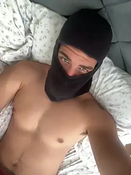 Calihotcaliente277 online show from 03/08/25, 02:19