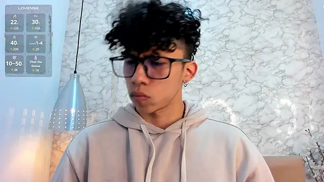 AkazaBoy  online show from 09/11/25, 07:58