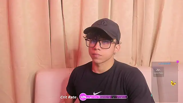 AkazaBoy  online show from 10/19/25, 04:13