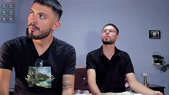 Snapshot of ETHAN_ADAM chatting on 02/01/25, 02:37 ETHAN ADAM online show from 02/01/25, 02:37