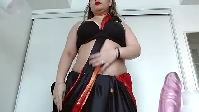 famous indian girl online show from 01/11/25, 07:49