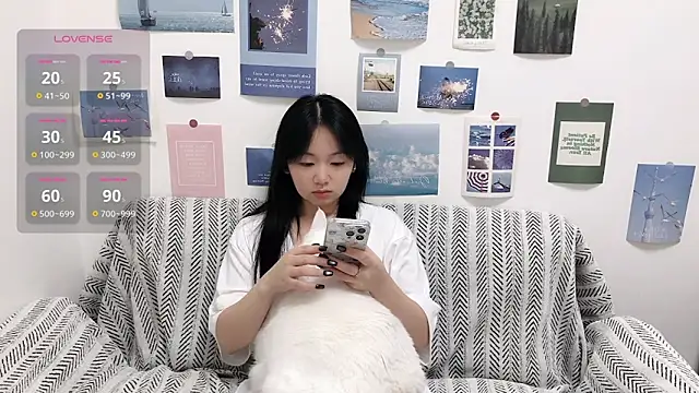 Snapshot of LiLiYbaby chatting on 09/16/25, 06:25 LiLiYbaby online show from 09/16/25, 06:25