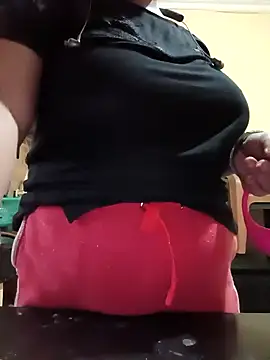 Snapshot of Punjabi_beauty123 chatting on 03/21/25, 02:50 Punjabi beauty123 online show from 03/21/25, 02:50