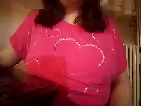 AalinnaK online show from 11/18/25, 11:14