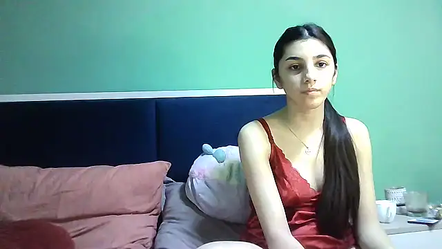 Ahotkittyxxx online show from 12/29/24, 12:12