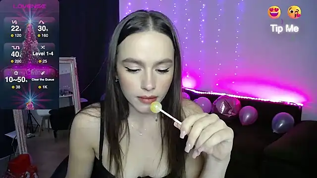 Emillias online show from 12/25/24, 02:23