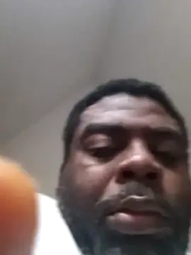 Snapshot of SLOWSTRO chatting on 02/16/25, 02:32 SLOWSTRO online show from 02/16/25, 02:32