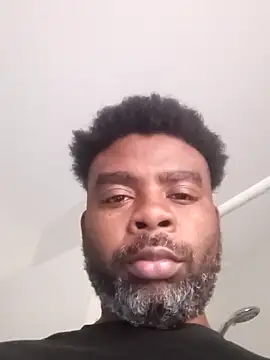 Snapshot of SLOWSTRO chatting on 09/12/25, 04:07 SLOWSTRO online show from 09/12/25, 04:07