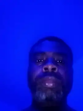 Snapshot of SLOWSTRO chatting on 12/22/25, 03:14 SLOWSTRO online show from 12/22/25, 03:14