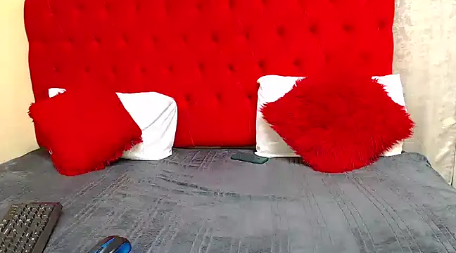 BeautyAuroa online show from 02/06/25, 01:49