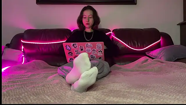 misswishh  online show from 02/24/25, 06:58