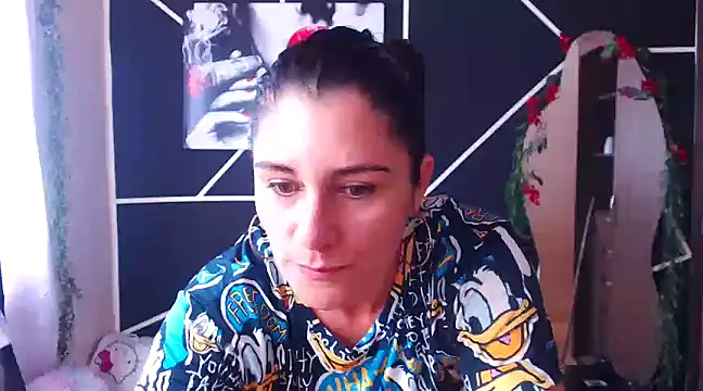 Snapshot of LUCY_LI chatting on 03/15/25, 07:27 LUCY LI online show from 03/15/25, 07:27