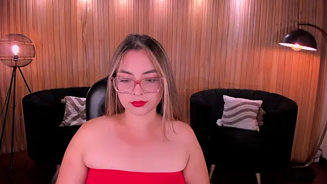 Snapshot of AllisonRogersX chatting on 04/05/26, 03:58 AllisonRogersX online show from 04/05/26, 03:58