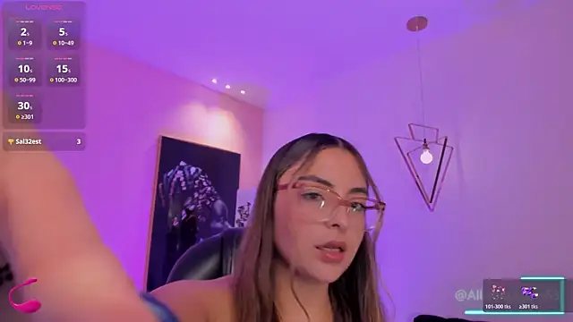 Snapshot of AllisonRogersX chatting on 04/11/26, 07:45 AllisonRogersX online show from 04/11/26, 07:45