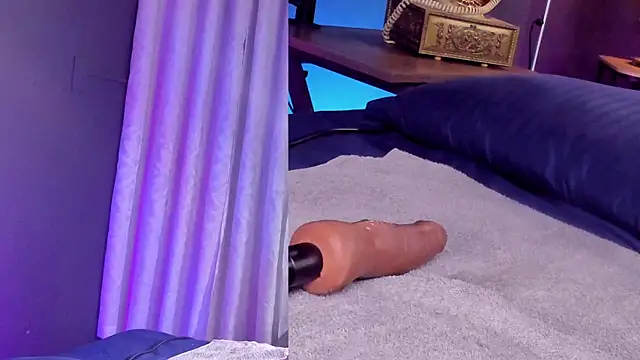 Snapshot of Natasha_Rave_ chatting on 09/11/25, 05:29 Natasha Rave online show from 09/11/25, 05:29