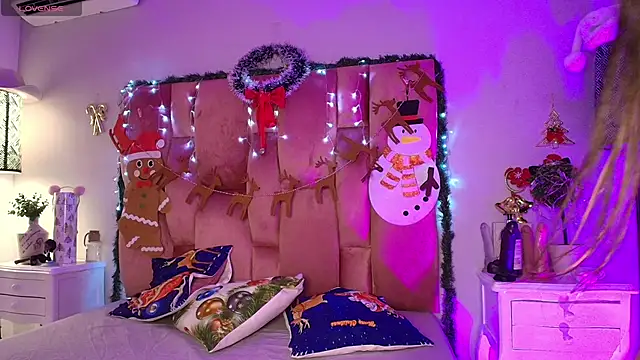 SweetBonniie online show from 12/15/25, 12:09