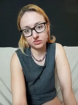 Snapshot of Sexy-Milf-Big chatting on 12/03/24, 10:18 Sexy-Milf-Big online show from 12/03/24, 10:18