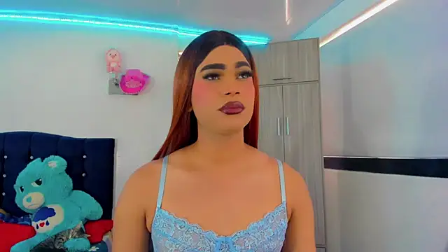 Snapshot of Hellen_moons__ chatting on 10/10/25, 07:13 Hellen moons online show from 10/10/25, 07:13