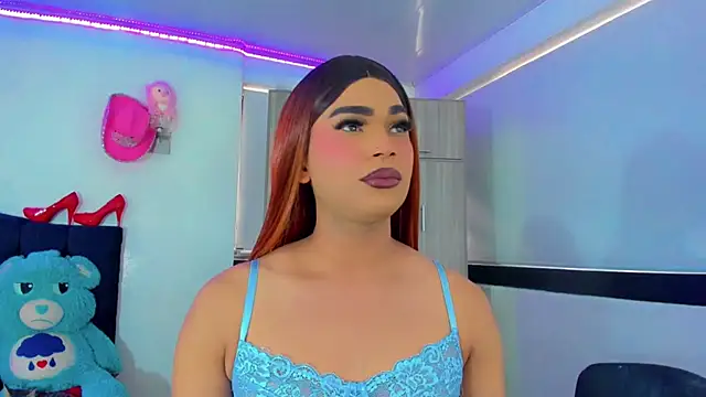 Snapshot of Hellen_moons__ chatting on 10/22/25, 06:18 Hellen moons online show from 10/22/25, 06:18