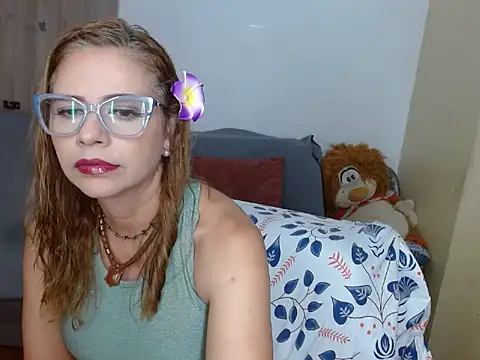 Snapshot of _melisaa_ chatting on 04/25/26, 07:44 melisaa online show from 04/25/26, 07:44