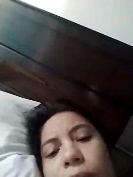 Snapshot of lisseth chatting on 12/15/24, 12:38 lisseth online show from 12/15/24, 12:38