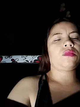 Snapshot of lisseth chatting on 02/05/25, 03:02 lisseth online show from 02/05/25, 03:02