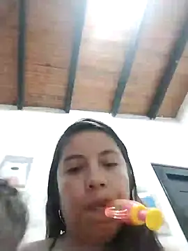 Snapshot of lisseth chatting on 02/09/25, 03:32 lisseth online show from 02/09/25, 03:32