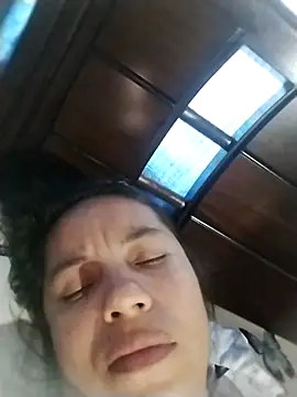 Snapshot of lisseth chatting on 03/22/25, 07:31 lisseth online show from 03/22/25, 07:31