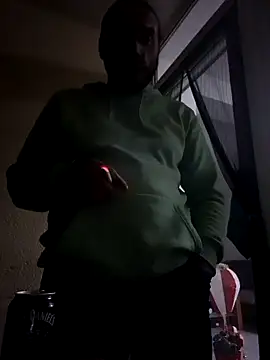 Snapshot of Cem-aus-Nrw-Krefeld chatting on 12/17/24, 05:36 Cem-aus-Nrw-Krefeld online show from 12/17/24, 05:36