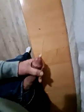 Snapshot of Cem-aus-Nrw-Krefeld chatting on 01/13/25, 10:35 Cem-aus-Nrw-Krefeld online show from 01/13/25, 10:35