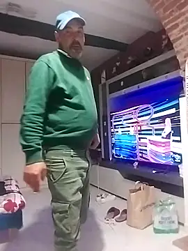 affascino online show from 04/06/26, 07:48