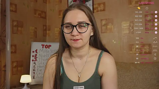 Miatiny online show from 01/31/25, 02:39