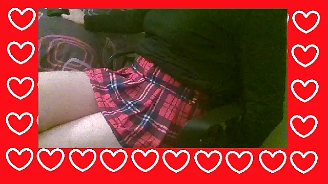 Snapshot of AshWinter chatting on 02/16/25, 07:05 AshWinter online show from 02/16/25, 07:05