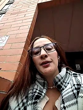 SAMANTHA-16  online show from 01/09/26, 12:08