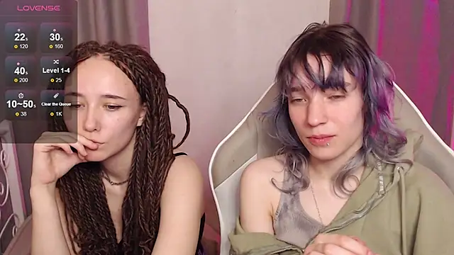 Snapshot of Robin_yourss chatting on 04/07/26, 11:32 Robin yourss online show from 04/07/26, 11:32