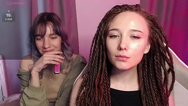 Snapshot of Robin_yourss chatting on 04/23/26, 10:36 Robin yourss online show from 04/23/26, 10:36