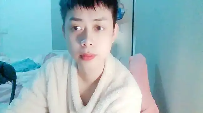 Snapshot of FFFFZ189 chatting on 01/02/25, 12:57 FFFFZ189 online show from 01/02/25, 12:57