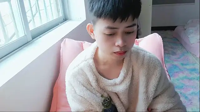 Snapshot of FFFFZ189 chatting on 01/22/25, 04:23 FFFFZ189 online show from 01/22/25, 04:23