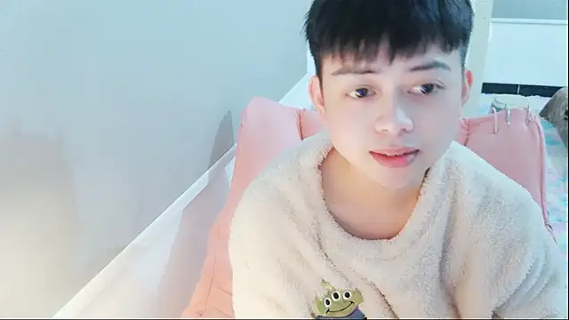 Snapshot of FFFFZ189 chatting on 03/04/25, 11:19 FFFFZ189 online show from 03/04/25, 11:19