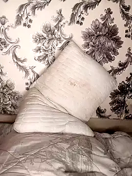 DickDiva1 online show from 02/11/25, 09:03