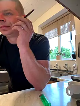 Dan NFS online show from 09/17/25, 06:37