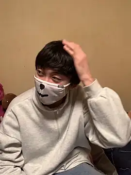 Snapshot of KEI_96 chatting on 01/13/25, 01:39 KEI 96 online show from 01/13/25, 01:39