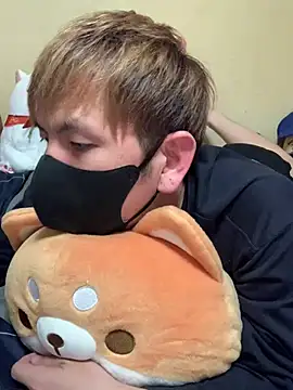 Snapshot of KEI_96 chatting on 02/06/25, 01:21 KEI 96 online show from 02/06/25, 01:21