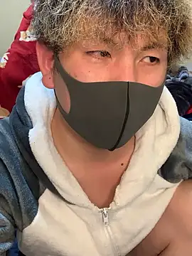 Snapshot of KEI_96 chatting on 02/27/26, 02:17 KEI 96 online show from 02/27/26, 02:17