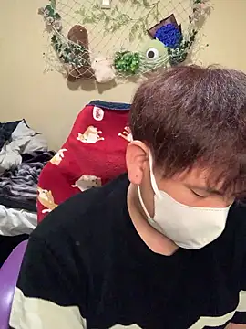 Snapshot of KEI_96 chatting on 04/26/26, 02:48 KEI 96 online show from 04/26/26, 02:48