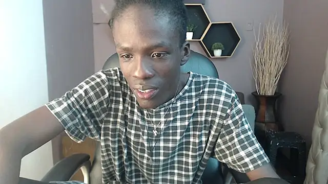 Snapshot of chombo_ath chatting on 01/07/25, 06:56 chombo ath online show from 01/07/25, 06:56