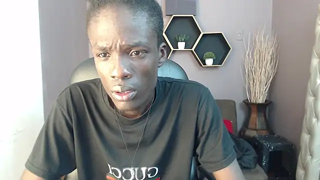 Snapshot of chombo_ath chatting on 01/09/25, 07:18 chombo ath online show from 01/09/25, 07:18