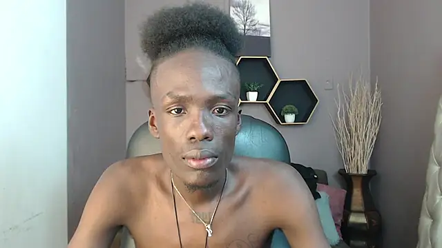 Snapshot of chombo_ath chatting on 02/11/25, 11:12 chombo ath online show from 02/11/25, 11:12